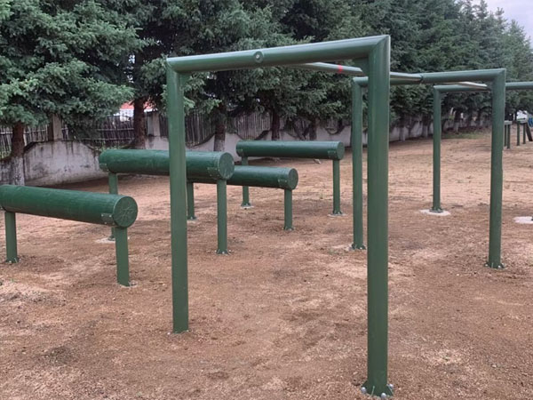 200米障礙器材
