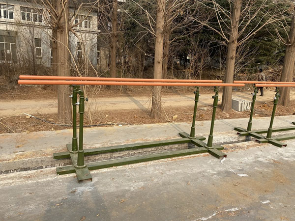 軍用雙杠